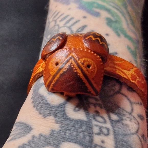 Handcrafted Genuine Leather Owl Bracelet - Picture 5 of 10